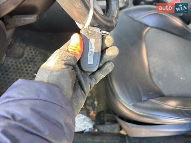 Синий Джип Компас, объемом двигателя 2.4 л и пробегом 166 тыс. км за 7200 $, фото 8 на Automoto.ua