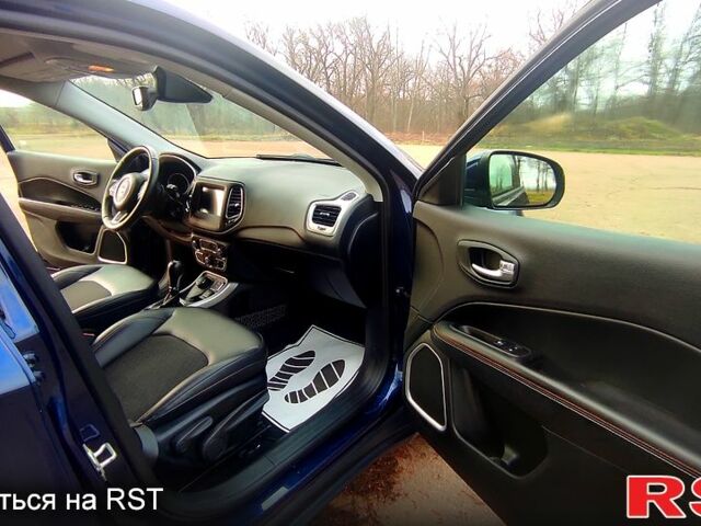 Синій Джип Compass, об'ємом двигуна 2.4 л та пробігом 189 тис. км за 13499 $, фото 9 на Automoto.ua