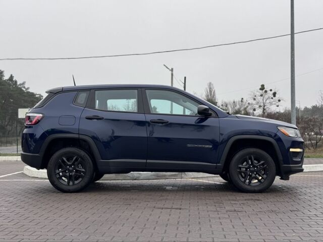 Синій Джип Compass, об'ємом двигуна 2.4 л та пробігом 80 тис. км за 13450 $, фото 4 на Automoto.ua
