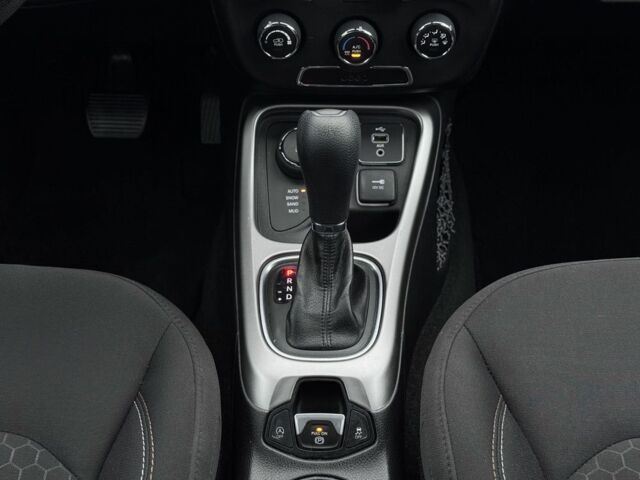 Синій Джип Compass, об'ємом двигуна 2.4 л та пробігом 80 тис. км за 13450 $, фото 15 на Automoto.ua