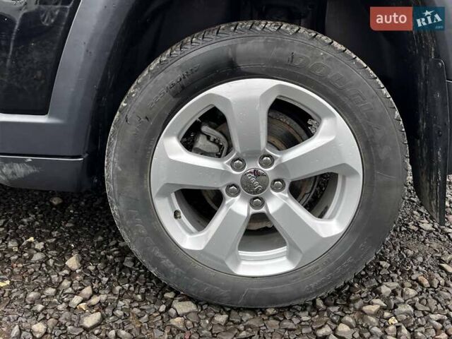 Синій Джип Compass, об'ємом двигуна 2.36 л та пробігом 141 тис. км за 11500 $, фото 24 на Automoto.ua