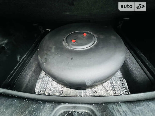 Синий Джип Компас, объемом двигателя 2.4 л и пробегом 84 тыс. км за 14900 $, фото 8 на Automoto.ua