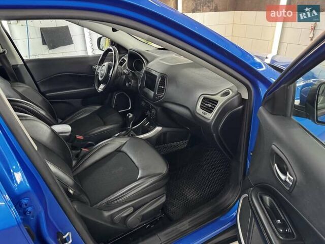 Джип Компас 2018 в Киеве на Automoto.ua Синий Джип Компас, объемом двигателя 2.4 л и пробегом 147 тыс. км за 12990 $, фото 12 на Automoto.ua