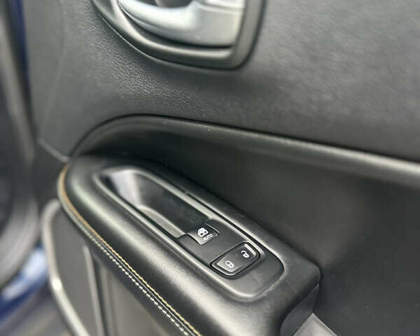 Синий Джип Компас, объемом двигателя 2.4 л и пробегом 106 тыс. км за 13900 $, фото 23 на Automoto.ua