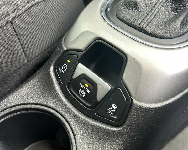 Синий Джип Компас, объемом двигателя 2.4 л и пробегом 106 тыс. км за 13700 $, фото 28 на Automoto.ua