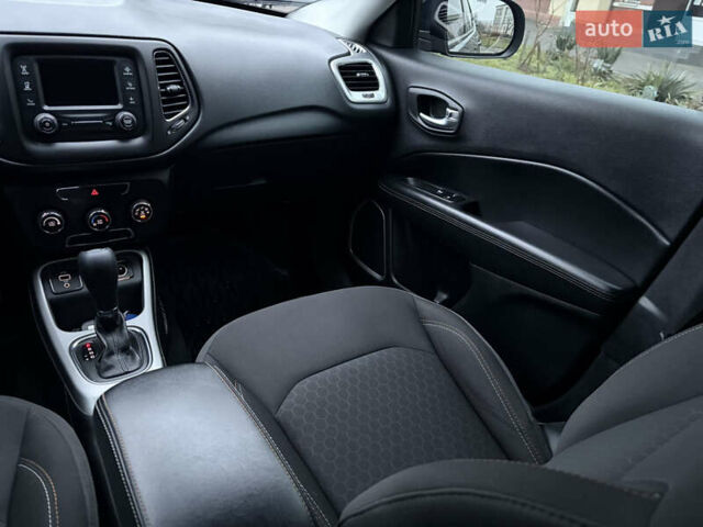 Синий Джип Компас, объемом двигателя 2.4 л и пробегом 106 тыс. км за 13700 $, фото 19 на Automoto.ua