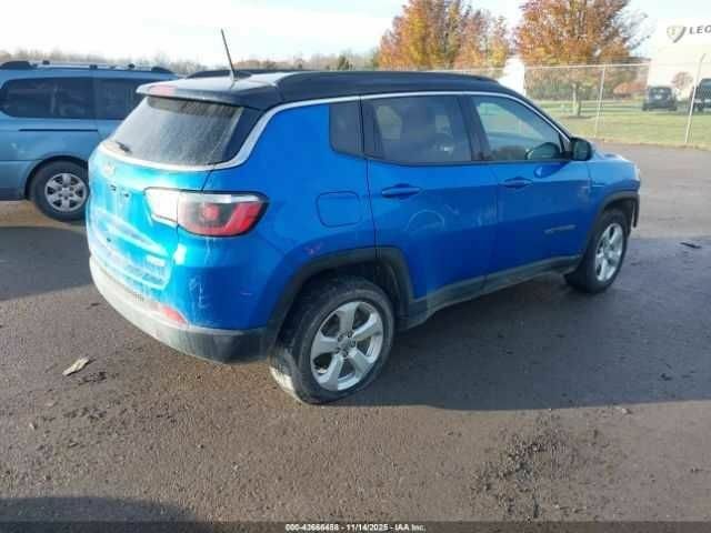 Синій Джип Compass, об'ємом двигуна 2.4 л та пробігом 104 тис. км за 4330 $, фото 3 на Automoto.ua