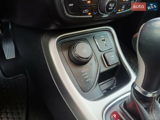 Синий Джип Компас, объемом двигателя 2.36 л и пробегом 130 тыс. км за 14500 $, фото 26 на Automoto.ua