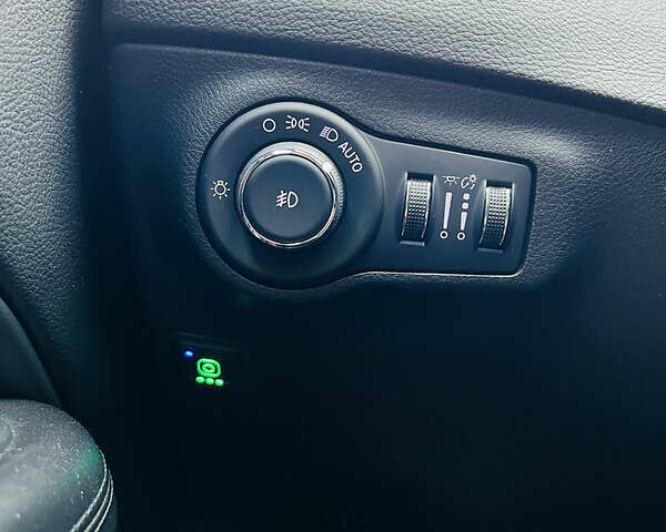 Синий Джип Компас, объемом двигателя 2.4 л и пробегом 84 тыс. км за 14900 $, фото 10 на Automoto.ua