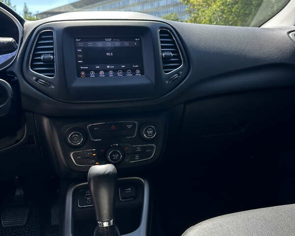 Синий Джип Компас, объемом двигателя 2.4 л и пробегом 119 тыс. км за 13700 $, фото 12 на Automoto.ua