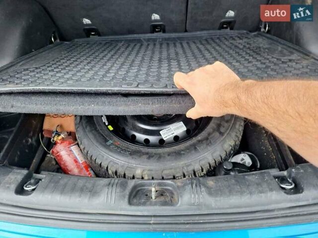 Джип Compass 2019 у Львові на Automoto.ua Синій Джип Compass, об'ємом двигуна 2.36 л та пробігом 104 тис. км за 16900 $, фото 19 на Automoto.ua