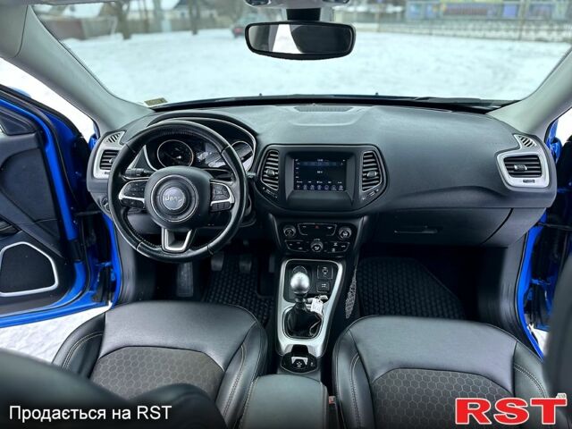Синій Джип Compass, об'ємом двигуна 24 л та пробігом 81 тис. км за 16500 $, фото 10 на Automoto.ua