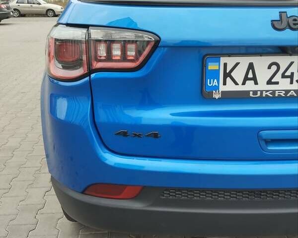 Джип Компас 2019 в Киеве на Automoto.ua Синий Джип Компас, объемом двигателя 2.36 л и пробегом 106 тыс. км за 16500 $, фото 1 на Automoto.ua