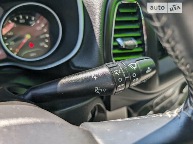 Синий Джип Компас, объемом двигателя 2.4 л и пробегом 161 тыс. км за 2900 $, фото 11 на Automoto.ua