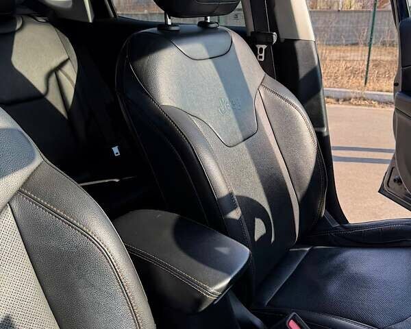 Синий Джип Компас, объемом двигателя 2.36 л и пробегом 129 тыс. км за 18000 $, фото 12 на Automoto.ua