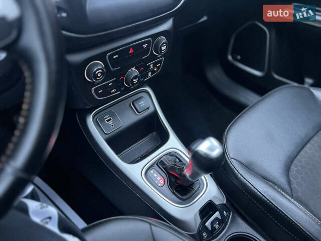 Синий Джип Компас, объемом двигателя 2.4 л и пробегом 64 тыс. км за 14700 $, фото 63 на Automoto.ua