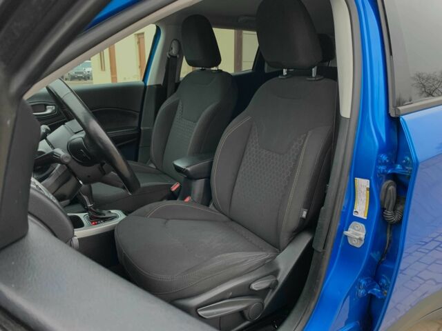 Синий Джип Компас, объемом двигателя 2.4 л и пробегом 132 тыс. км за 15555 $, фото 10 на Automoto.ua