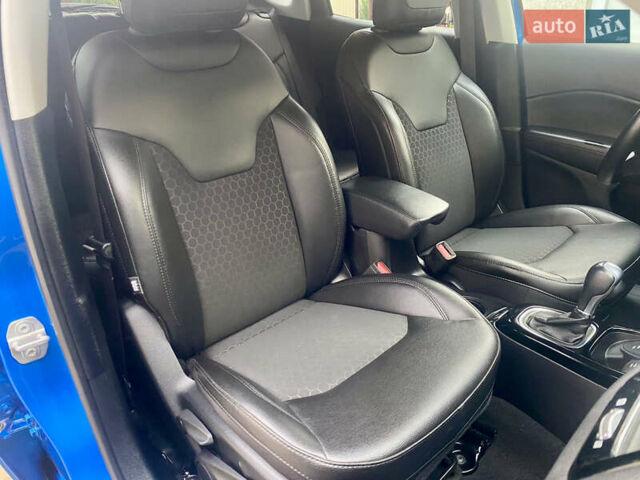 Синій Джип Compass, об'ємом двигуна 2.4 л та пробігом 54 тис. км за 16500 $, фото 68 на Automoto.ua