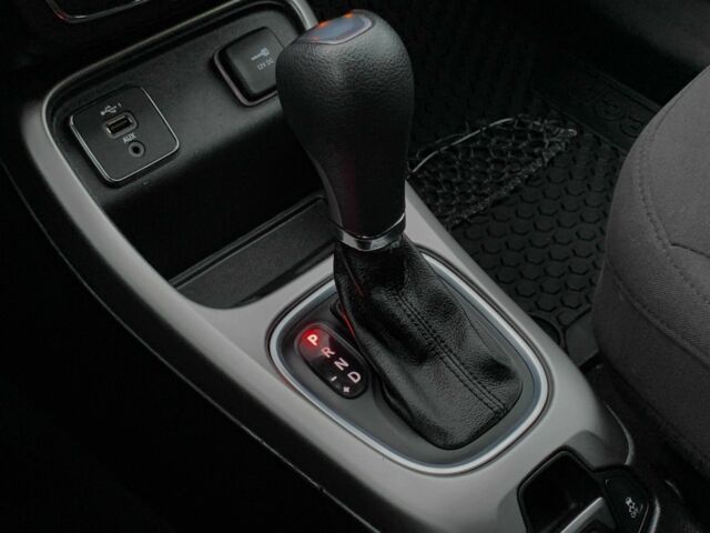 Синий Джип Компас, объемом двигателя 2.4 л и пробегом 132 тыс. км за 15555 $, фото 19 на Automoto.ua