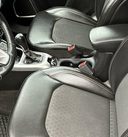 Синій Джип Compass, об'ємом двигуна 2.36 л та пробігом 34 тис. км за 18500 $, фото 32 на Automoto.ua