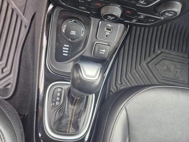 Синій Джип Compass, об'ємом двигуна 2.4 л та пробігом 61 тис. км за 12400 $, фото 9 на Automoto.ua