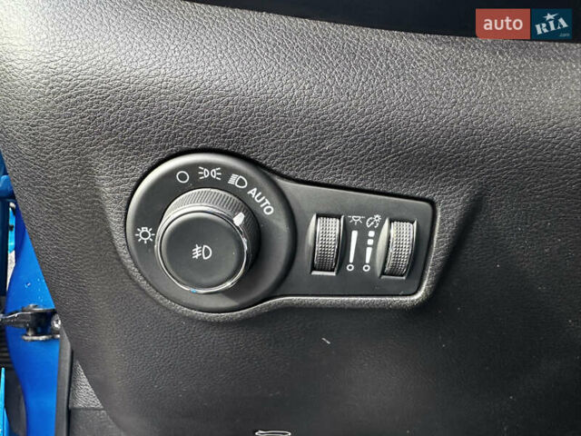 Синій Джип Compass, об'ємом двигуна 2.36 л та пробігом 72 тис. км за 20900 $, фото 38 на Automoto.ua