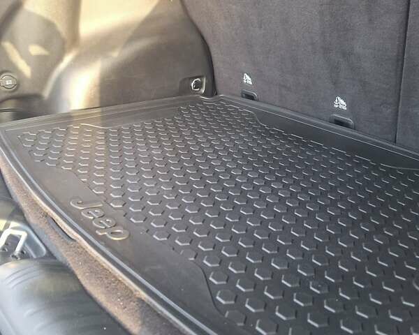 Синій Джип Compass, об'ємом двигуна 2 л та пробігом 75 тис. км за 20999 $, фото 104 на Automoto.ua