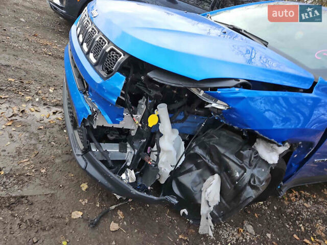 Синій Джип Compass, об'ємом двигуна 2 л та пробігом 60 тис. км за 9860 $, фото 13 на Automoto.ua