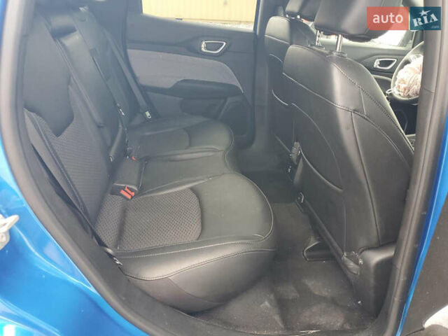 Синій Джип Compass, об'ємом двигуна 2 л та пробігом 60 тис. км за 9860 $, фото 3 на Automoto.ua