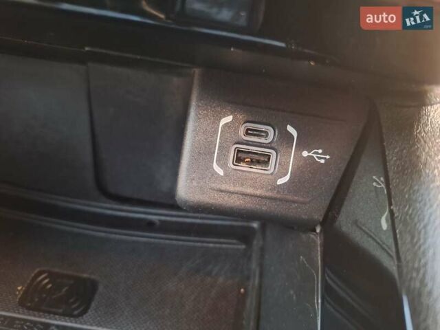 Синій Джип Compass, об'ємом двигуна 2 л та пробігом 75 тис. км за 20999 $, фото 74 на Automoto.ua