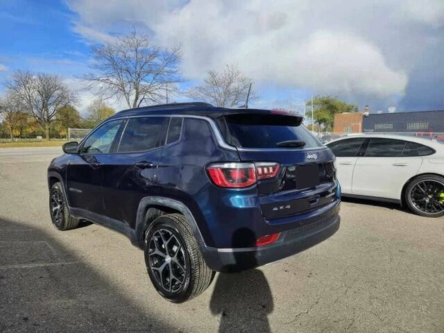 Синій Джип Compass, об'ємом двигуна 2 л та пробігом 16 тис. км за 6700 $, фото 4 на Automoto.ua