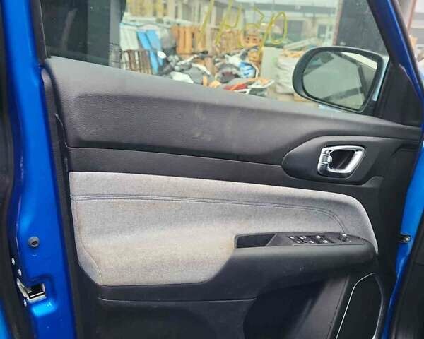 Синий Джип Компас, объемом двигателя 2 л и пробегом 9 тыс. км за 13500 $, фото 13 на Automoto.ua