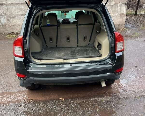 Зелений Джип Compass, об'ємом двигуна 2.36 л та пробігом 170 тис. км за 9400 $, фото 7 на Automoto.ua