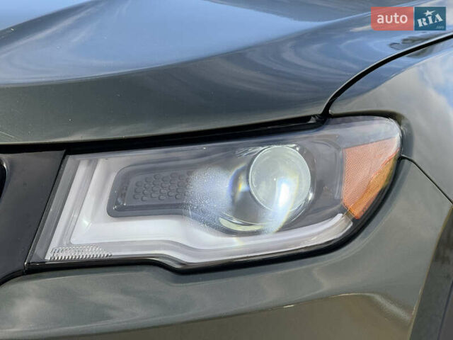 Зелений Джип Compass, об'ємом двигуна 2.4 л та пробігом 93 тис. км за 14300 $, фото 9 на Automoto.ua