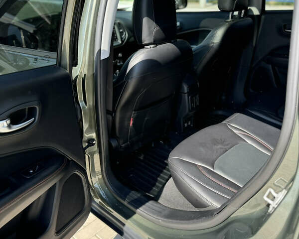 Зеленый Джип Компас, объемом двигателя 2.36 л и пробегом 99 тыс. км за 15999 $, фото 5 на Automoto.ua