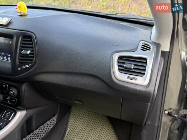 Зелений Джип Compass, об'ємом двигуна 2.4 л та пробігом 93 тис. км за 14300 $, фото 31 на Automoto.ua