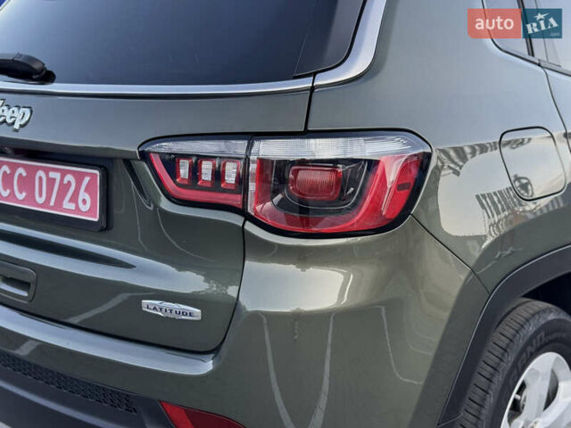 Зелений Джип Compass, об'ємом двигуна 2.4 л та пробігом 86 тис. км за 13900 $, фото 7 на Automoto.ua
