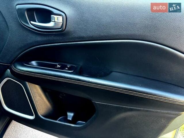 Зеленый Джип Компас, объемом двигателя 2.36 л и пробегом 107 тыс. км за 16800 $, фото 15 на Automoto.ua