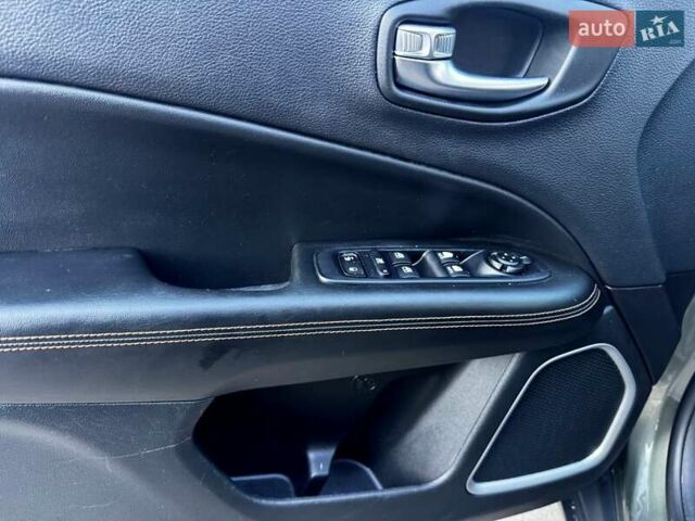 Зеленый Джип Компас, объемом двигателя 2.36 л и пробегом 107 тыс. км за 16800 $, фото 19 на Automoto.ua