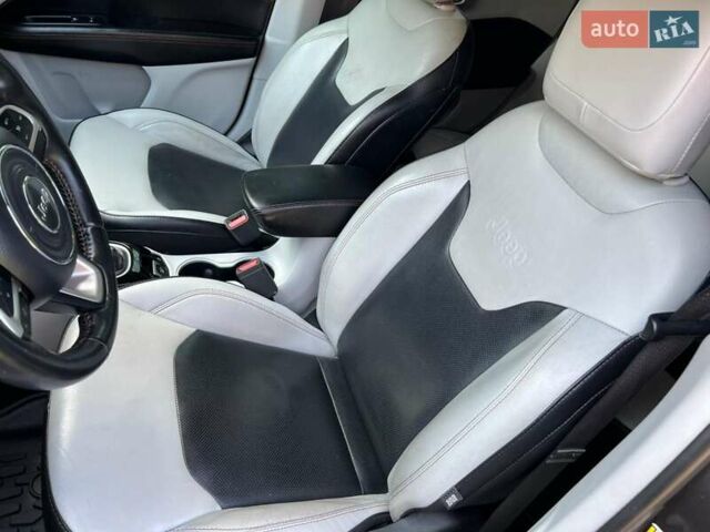 Зеленый Джип Компас, объемом двигателя 0 л и пробегом 160 тыс. км за 13800 $, фото 30 на Automoto.ua