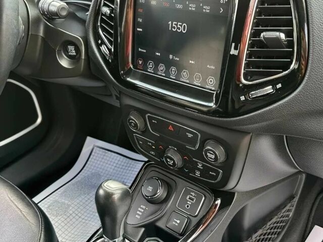 Джип Compass 2019 у Чернігові на Automoto.ua Зелений Джип Compass, об'ємом двигуна 2.4 л та пробігом 31 тис. км за 4000 $, фото 7 на Automoto.ua