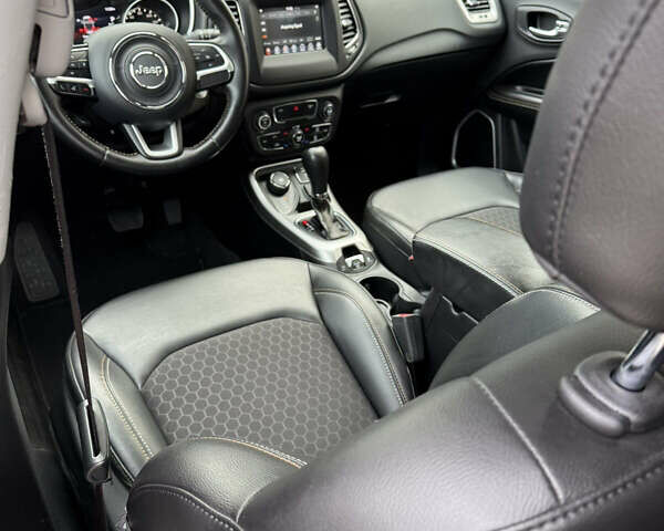 Зеленый Джип Компас, объемом двигателя 0 л и пробегом 55 тыс. км за 17000 $, фото 6 на Automoto.ua