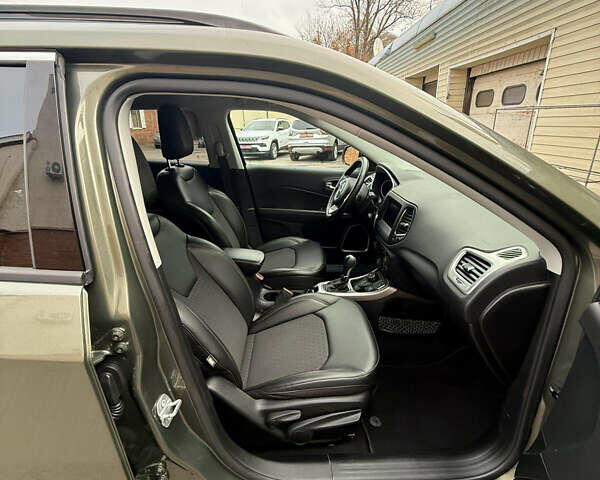 Зеленый Джип Компас, объемом двигателя 0 л и пробегом 55 тыс. км за 17000 $, фото 7 на Automoto.ua