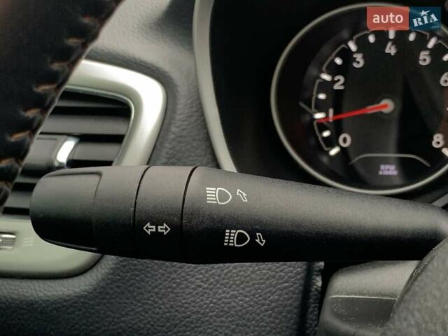 Зелений Джип Compass, об'ємом двигуна 2.4 л та пробігом 100 тис. км за 17499 $, фото 46 на Automoto.ua