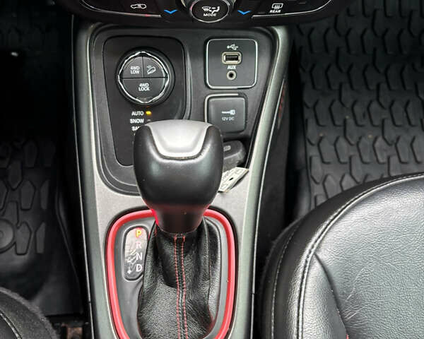 Оранжевый Джип Компас, объемом двигателя 2.36 л и пробегом 204 тыс. км за 13500 $, фото 28 на Automoto.ua