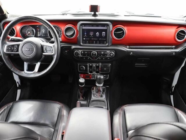 Джип Другая 2020 в Киеве на Automoto.ua Белый Джип Другая, объемом двигателя 3.6 л и пробегом 46 тыс. км за 22000 $, фото 8 на Automoto.ua