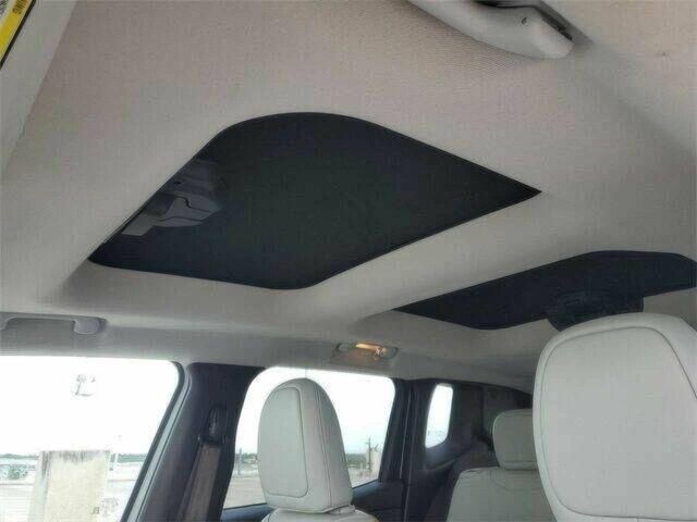 Белый Джип Другая, объемом двигателя 2.4 л и пробегом 70 тыс. км за 7000 $, фото 13 на Automoto.ua