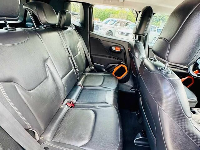 Джип Другая 2016 в Кропивницком (Кировограде) на Automoto.ua Белый Джип Другая, объемом двигателя 2.4 л и пробегом 73 тыс. км за 5600 $, фото 12 на Automoto.ua