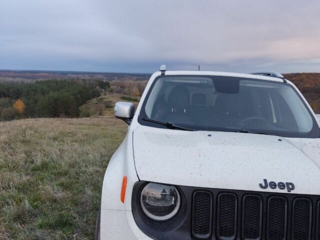 Белый Джип Другая, объемом двигателя 2.4 л и пробегом 173 тыс. км за 13400 $, фото 1 на Automoto.ua