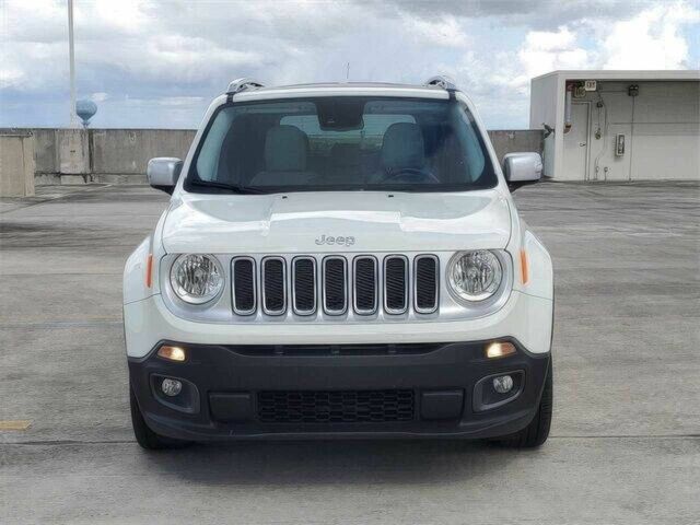 Белый Джип Другая, объемом двигателя 2.4 л и пробегом 70 тыс. км за 7000 $, фото 1 на Automoto.ua